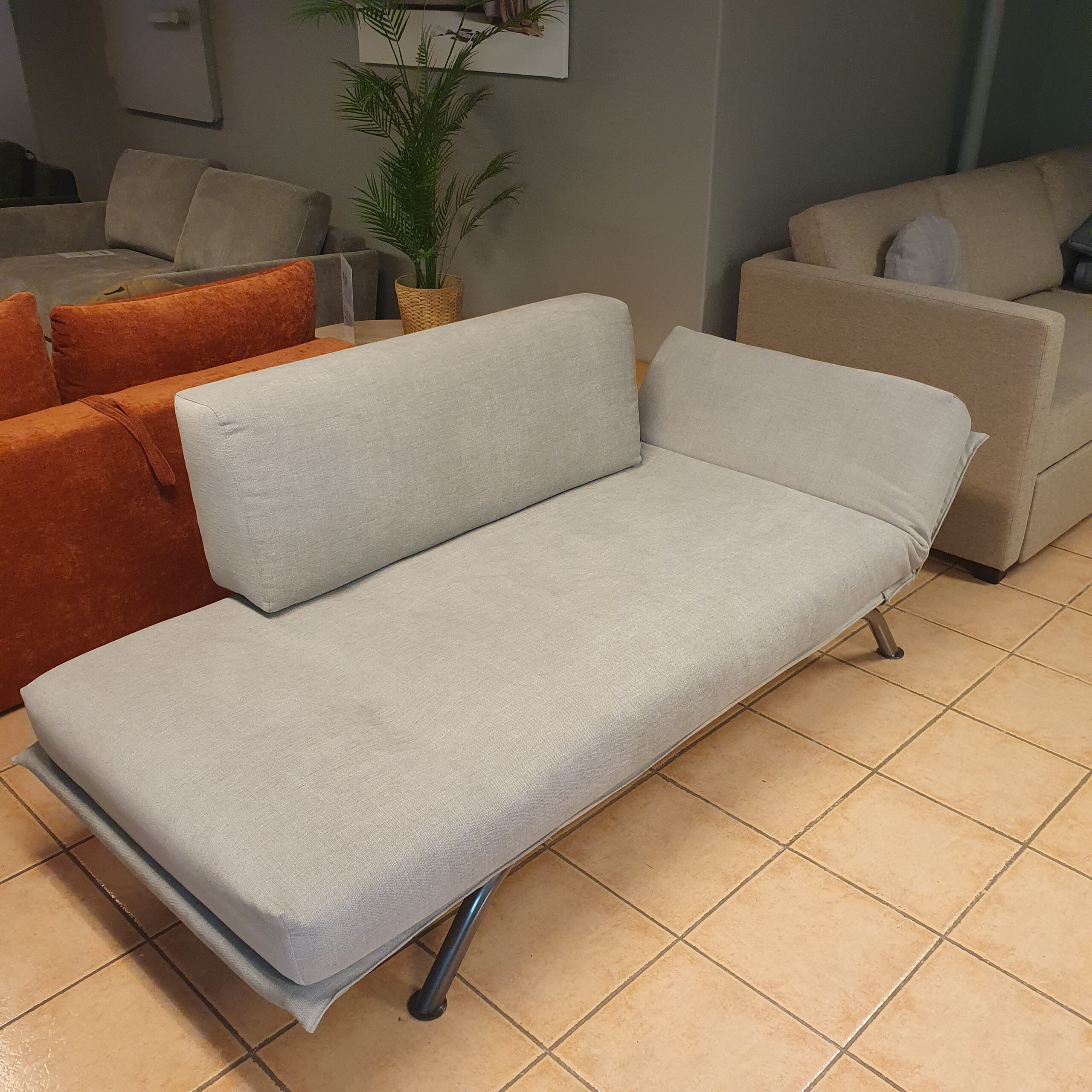 Dienne Nicla daybed med seng 80x200. Plasseffektiv med god komfort. Avtakbare trekk. - Bilde 5