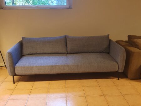 Alternative view of Hovden Newby 3-seter sovesofa (utstilling i grått tekstil selges)