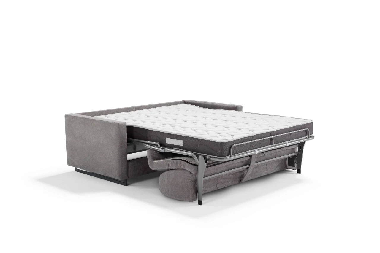 Tokyo sovesofa slått ut som seng med 140 cm bredde og 17 cm tykk skummadrass for god sitte- og liggekomfort